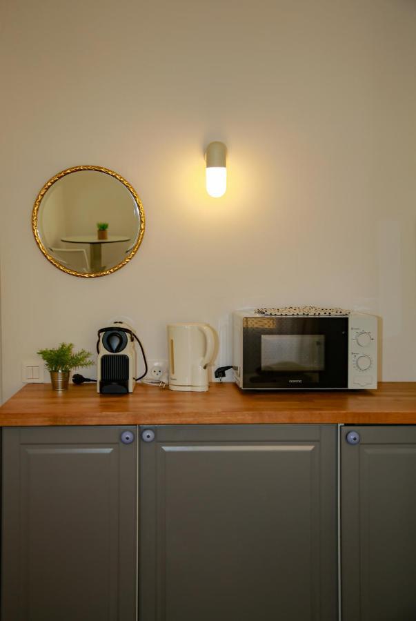 L'Hacienda Apartment อองทีบส์ ภายนอก รูปภาพ