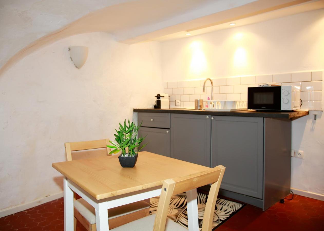 L'Hacienda Apartment อองทีบส์ ภายนอก รูปภาพ