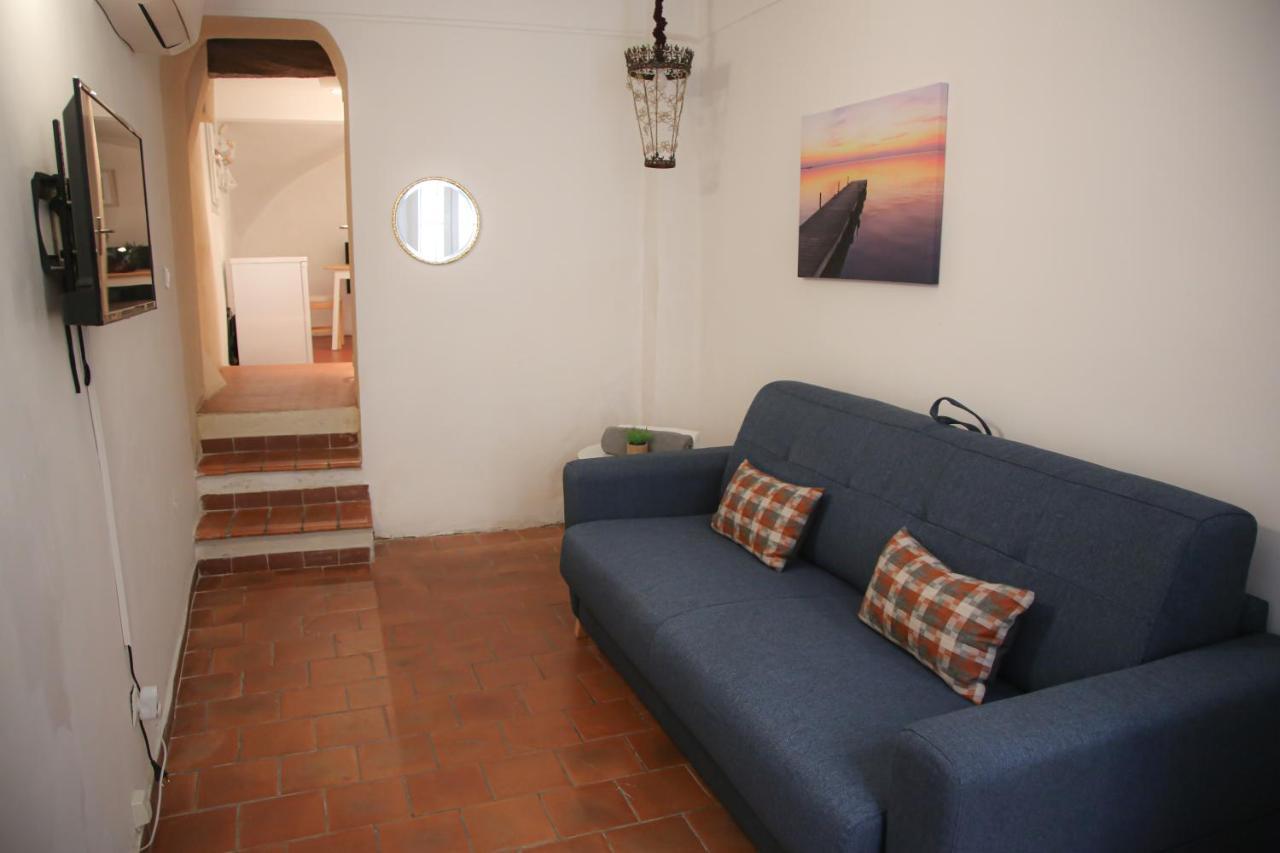 L'Hacienda Apartment อองทีบส์ ภายนอก รูปภาพ