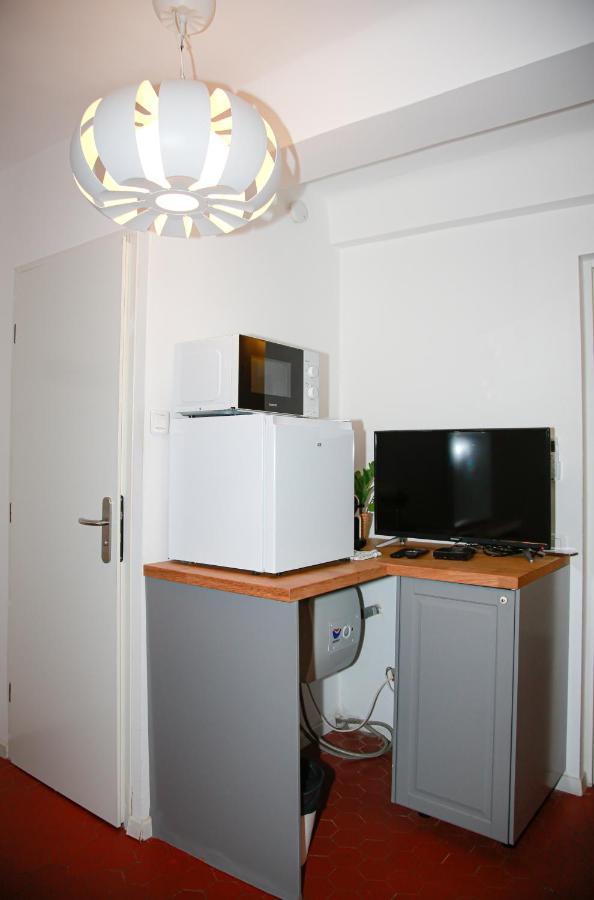 L'Hacienda Apartment อองทีบส์ ภายนอก รูปภาพ